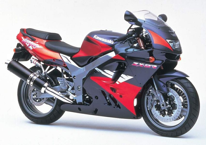 Kawasaki ZX9R (1996)