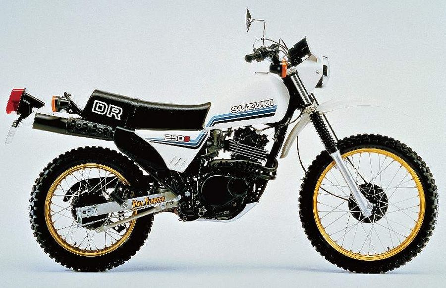 Suzuki DR 250S (1982-83)