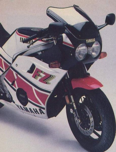 Yamaha FZ600 (1986)