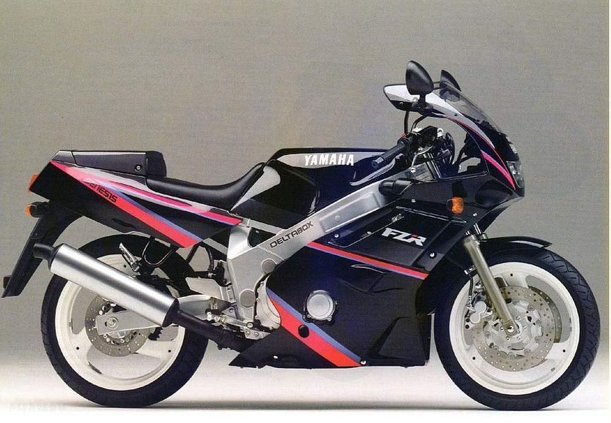 Yamaha FZR600 (1989)