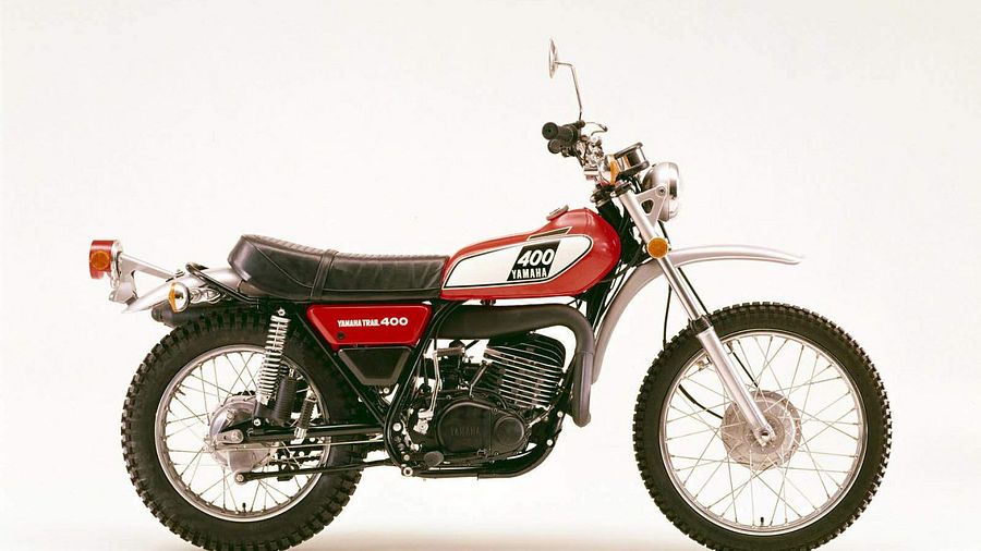 100 Yamaha 1976