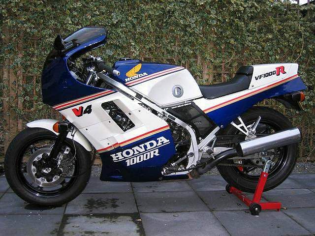 Honda VF1000R (1985)