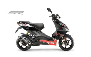 Aprilia SR 50 Factory (2015)