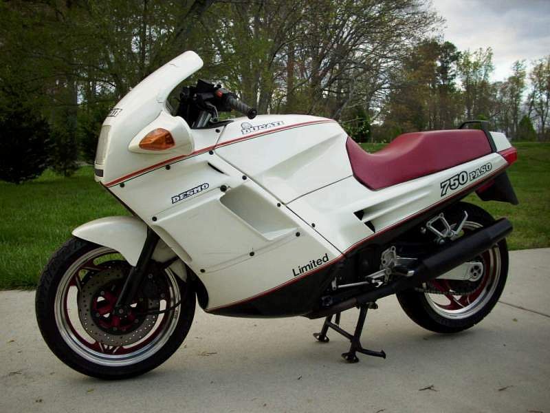 Ducati 750 Paso Limited (1988)