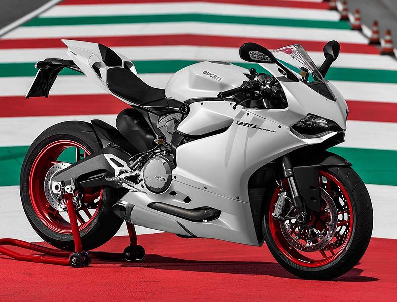 Ducati 899 Panigale (2015)
