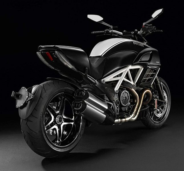 Ducati Diavel AMG Special Edition (2012)