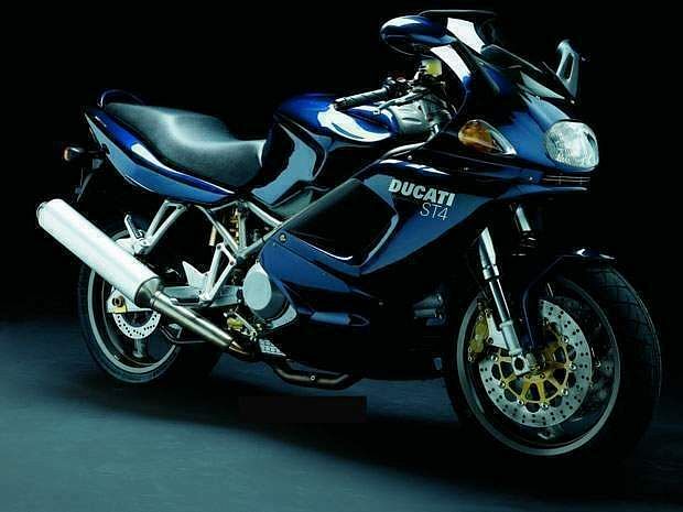 Ducati ST4 (1997-98)