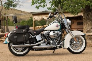 Harley Davidson FLSTC Heritage Softail Classic (2016-17)