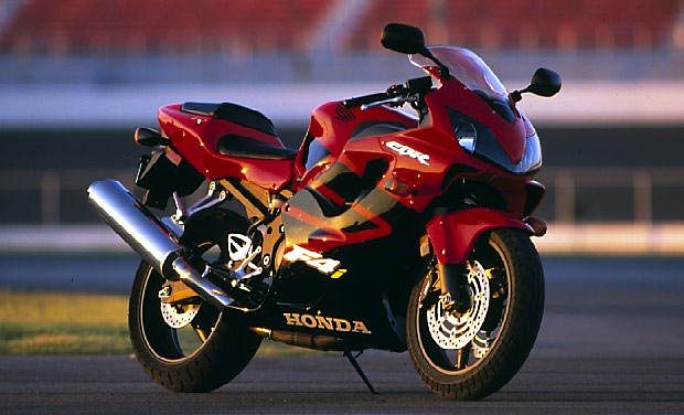 Honda CBR 600F (2001)