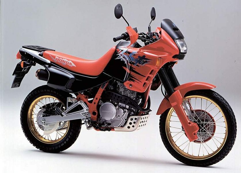 Honda NX 650 Dominator (1993)
