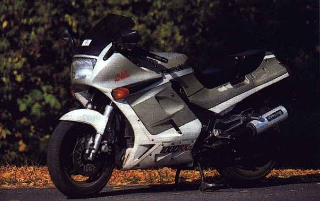Kawasaki GPZ1000RX (1988)