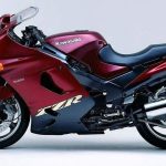 Kawasaki ZZR1100 (2000-01)