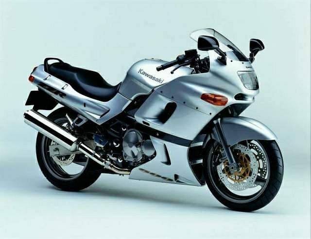 Kawasaki ZZR600 (1998-99)