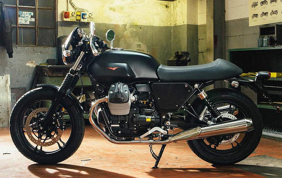 Moto Guzzi V 7 II Dark Rider (2015)
