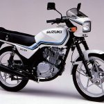 Suzuki GS125E (1990)
