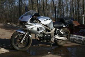 Suzuki SV400S (1998-04)