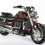 Triumph Rocket III Classic (2006-07)