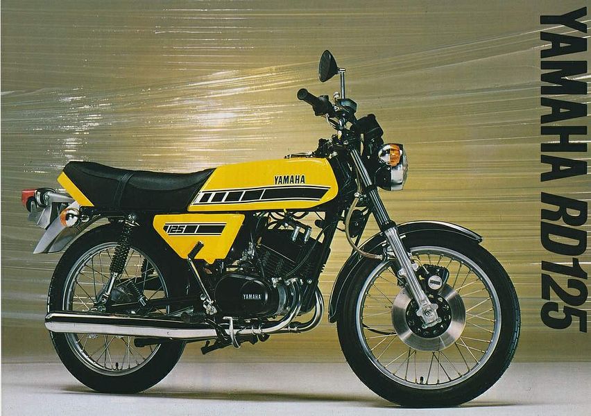 Yamaha RD125 (1977)