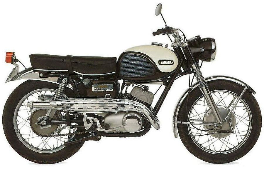 Yamaha YDS7 (1966-67)