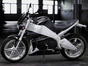 Buell XR9S Lightning (2004)