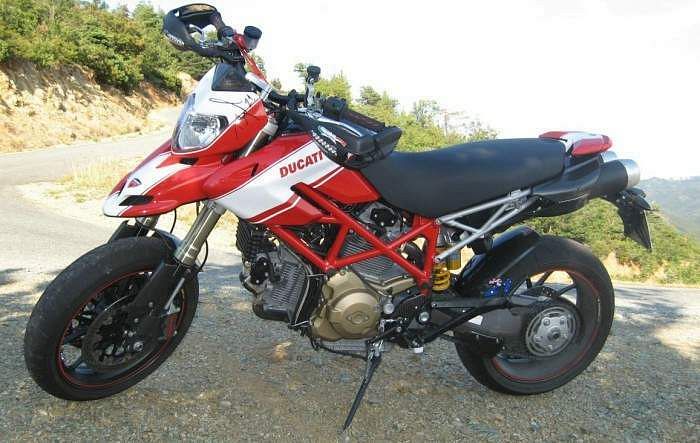 Ducati Hypermotard 1100S (2007)