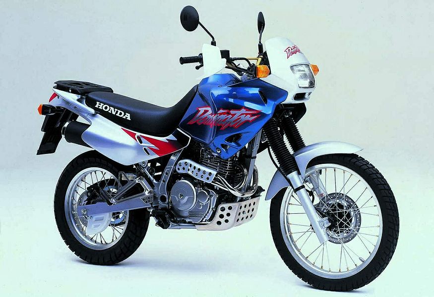 Honda NX 650 Dominator (1999)