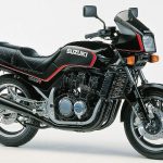 Suzuki GSX400FW (1983)