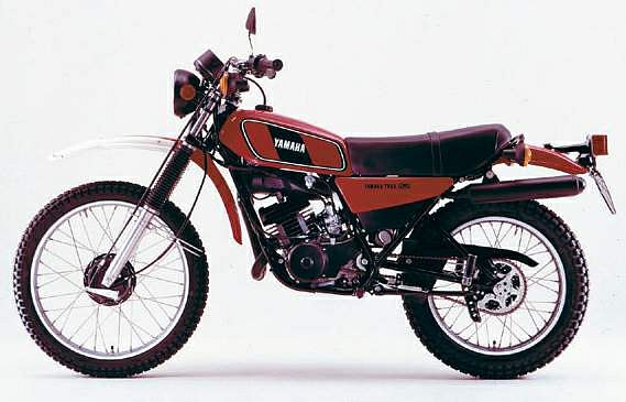 Yamaha DT 125 (1977)