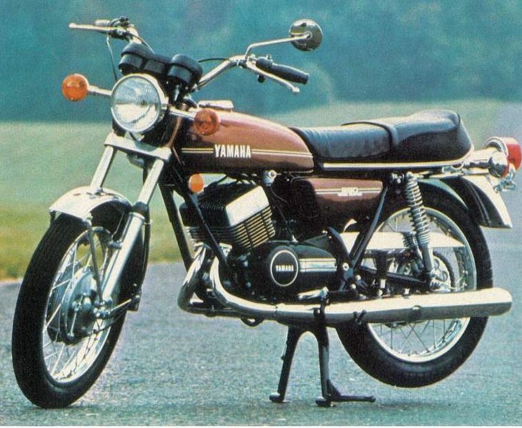 Yamaha RD250 (1972)