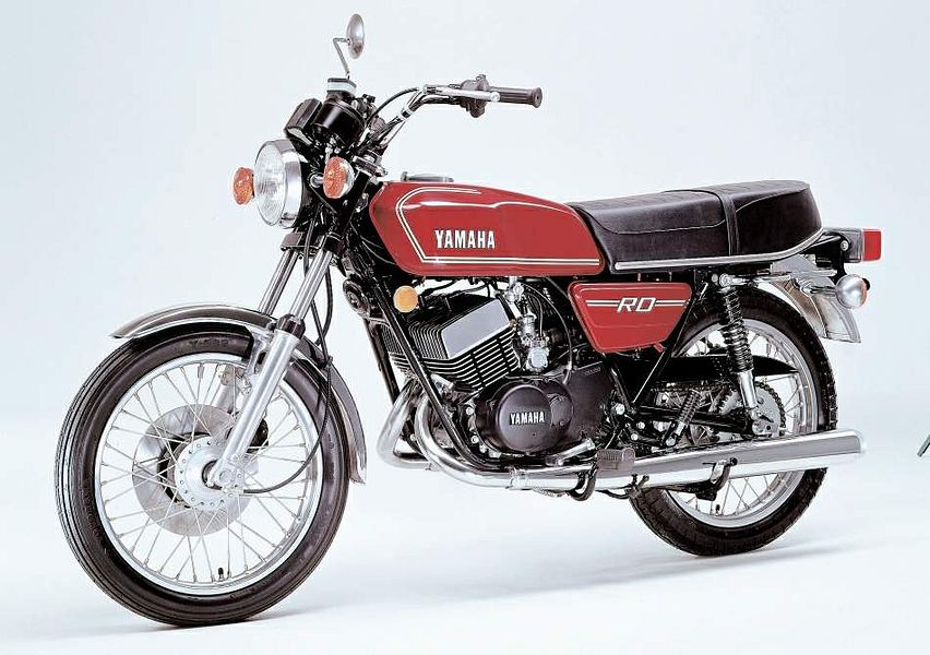 Yamaha RD250 (1976)