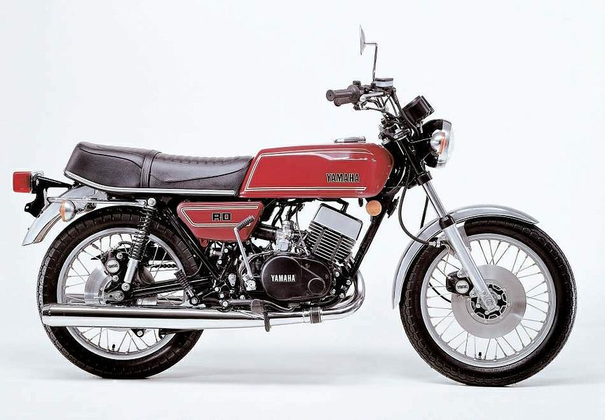Yamaha RD400C (1976-77)