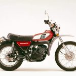 yamaha DT 400 (1976-77)